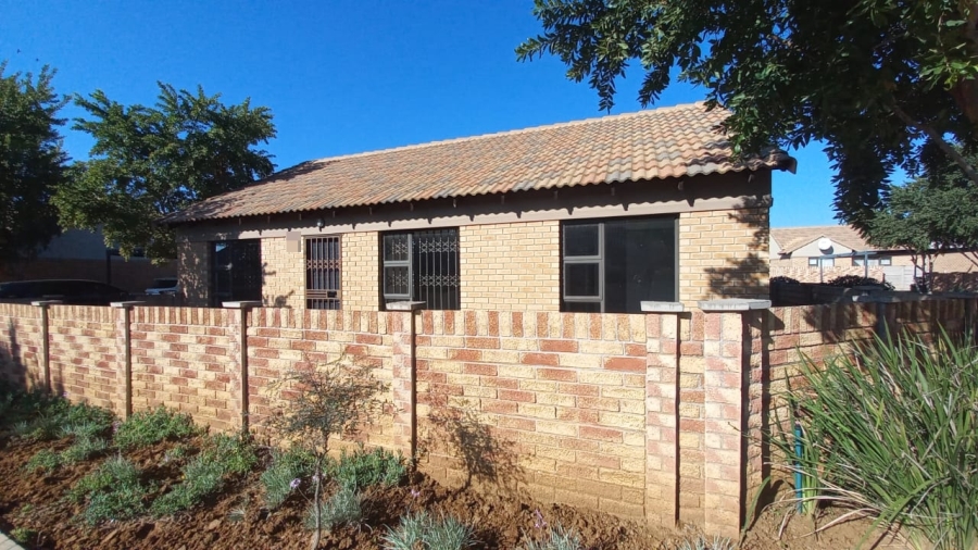 To Let 2 Bedroom Property for Rent in Douglas Valley Free State